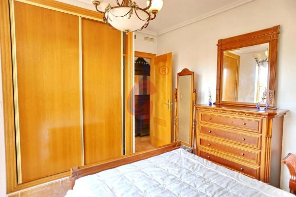 Dúplex en calle Rafael Alberti, 63