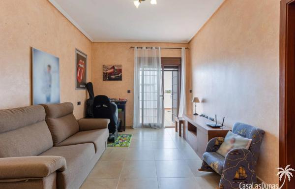 Casa independiente en calle