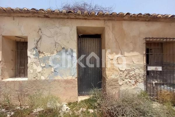 Casa independiente en calle Alberto Paredes