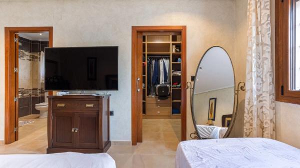 Chalet en Los Montesinos