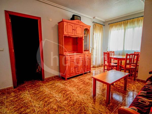 Piso en Los Montesinos