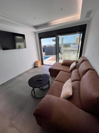 Chalet pareado en Las Miras