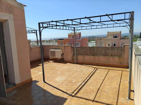 Dúplex en Los Montesinos