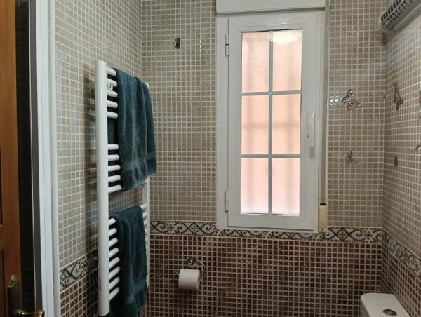 Casa independiente en calle Almendro, 17