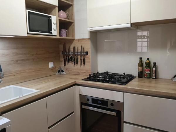 Casa independiente en calle Almendro, 17