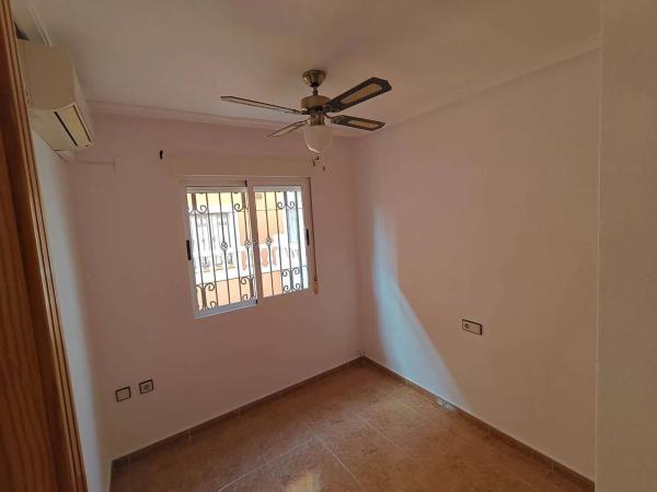 Dúplex en Los Montesinos