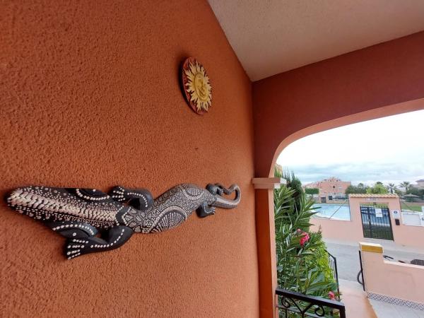 Chalet pareado en calle Clavellina, 262