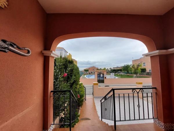 Chalet pareado en calle Clavellina, 262