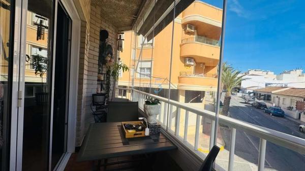 Piso en Los Montesinos