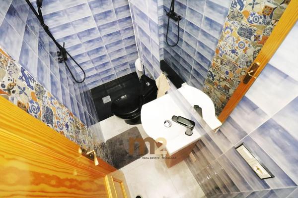 Chalet pareado en calle Clavellina