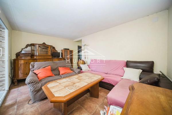 Chalet en Los Montesinos