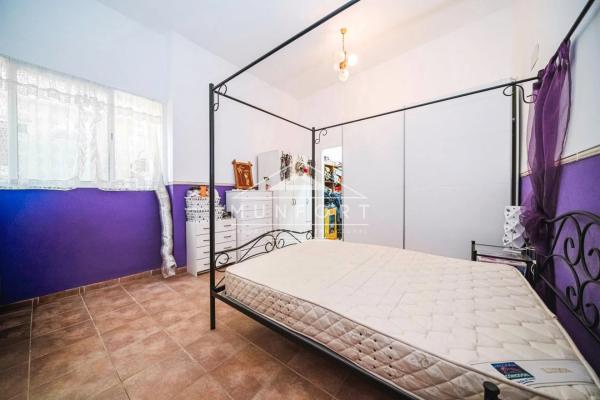 Chalet en Los Montesinos