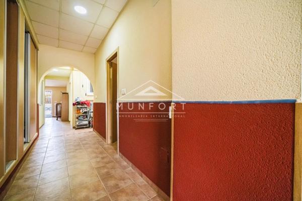 Chalet en Los Montesinos