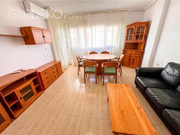 Piso en Los Montesinos