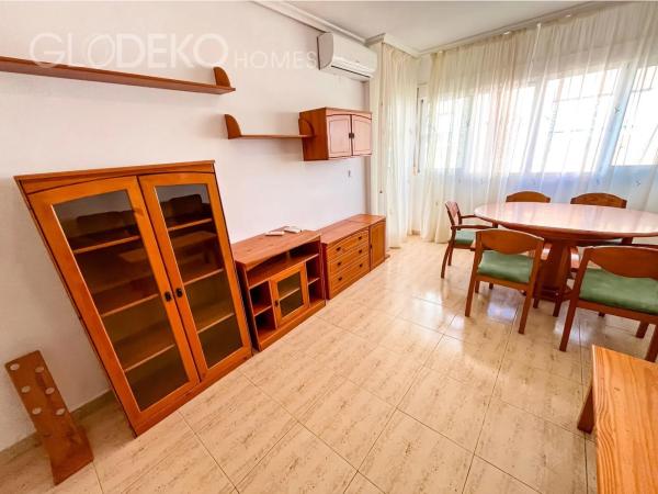 Piso en Los Montesinos