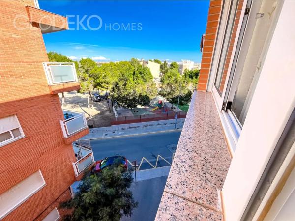 Piso en Los Montesinos