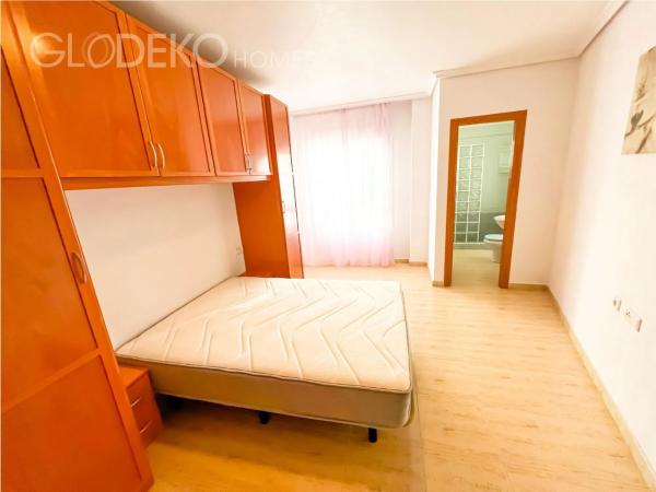 Piso en Los Montesinos