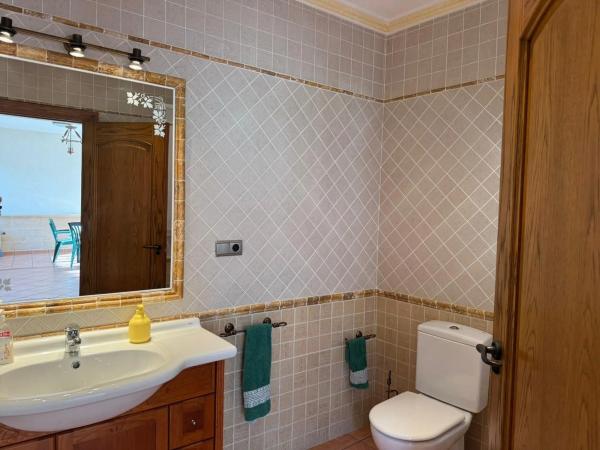 Chalet pareado en calle Santos Médicos