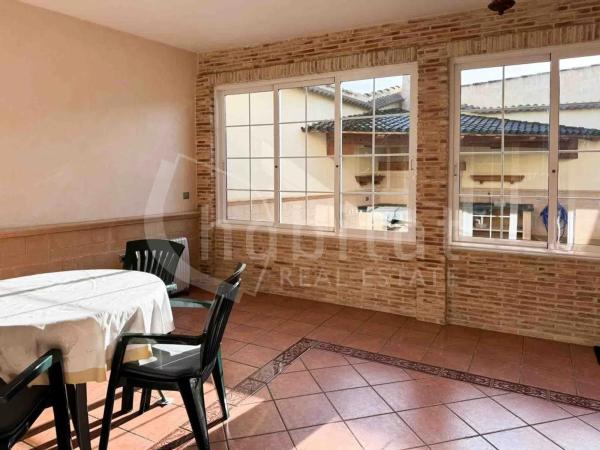 Chalet adosado en calle Santos Médicos