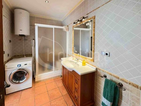 Chalet adosado en calle Santos Médicos