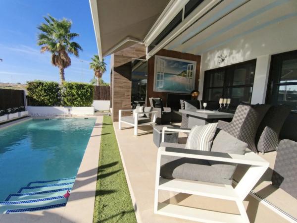 Chalet en calle Tamarindo