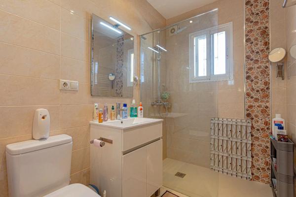 Chalet en Desamparados-Hurchillo-Torremendo