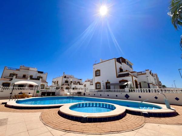 Casa independiente en calle Ciruelo