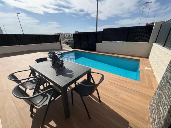 Chalet en calle Avellano