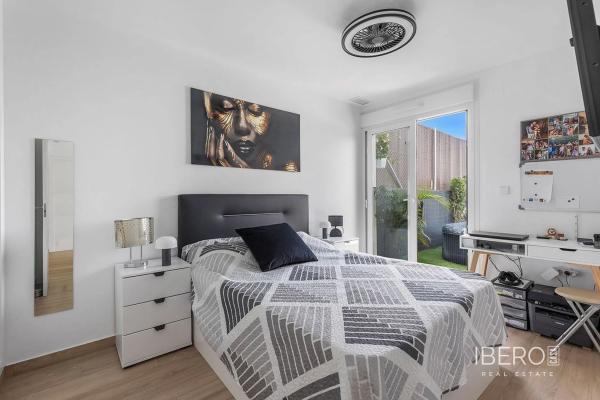 Casa independiente en plaza H-2 Azahar-1