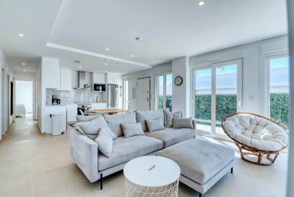 Chalet adosado en calle Paraguayo