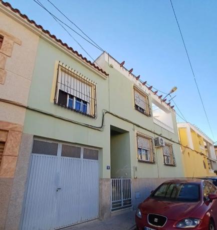 Chalet adosado en CM Almendros Los, 10