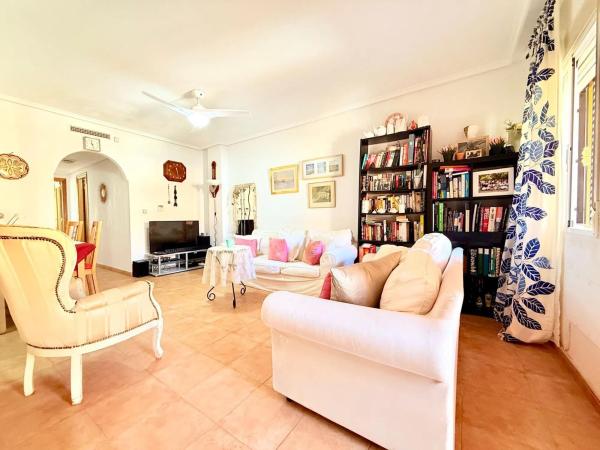 Piso en camino de los Vives, 13