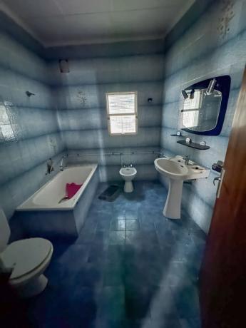 Chalet adosado en calle la Feria, 2