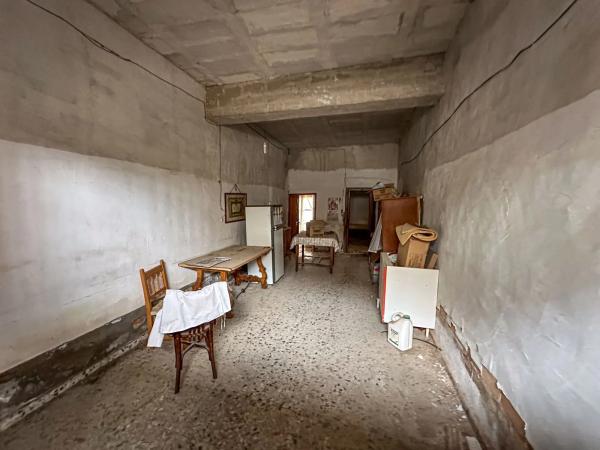 Chalet adosado en calle la Feria, 2