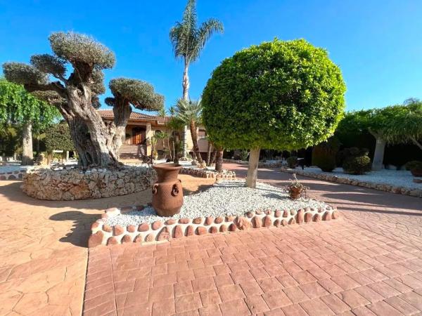 Casa independiente en El Barrio s Ba