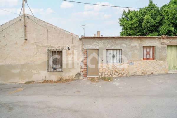 Casa independiente en travesía Ap