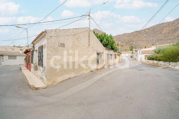 Casa independiente en travesía Ap