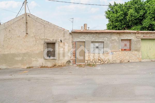 Casa independiente en travesía Ap