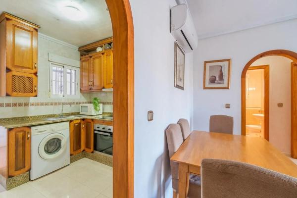 Piso en calle Río, 1