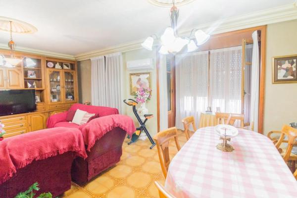 Piso en calle Marqués de Arneva