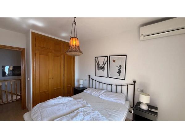 Chalet adosado en calle Juan Manuel de Prada