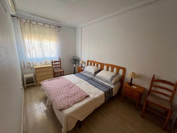 Chalet adosado en calle Fuego, 5