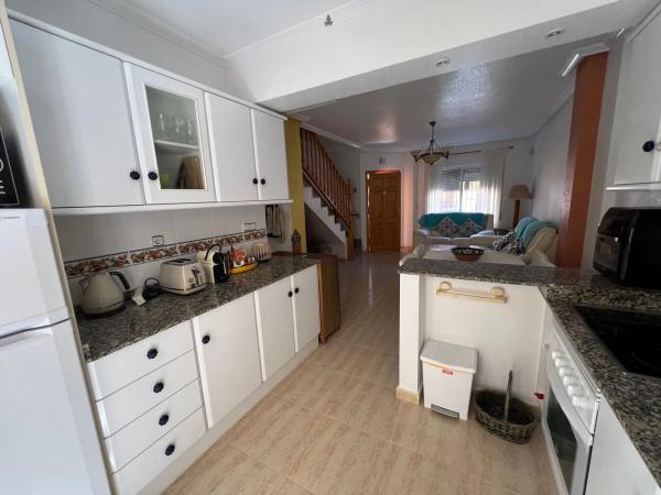 Chalet adosado en calle Fuego, 5