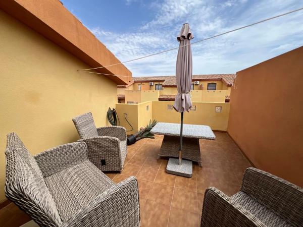 Chalet adosado en calle Fuego, 5