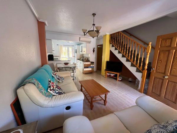 Chalet adosado en calle Fuego, 5