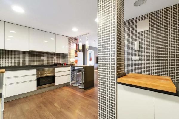 Piso en avenida de las Adelfas, 4