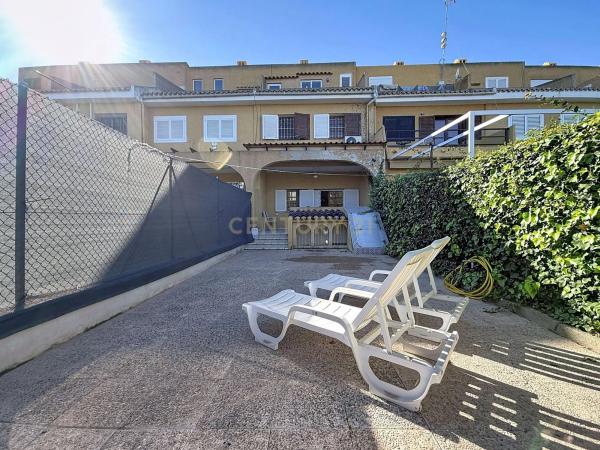 Chalet adosado en avenida del Cabo, 7