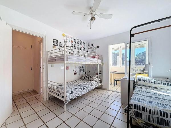 Chalet adosado en avenida del Cabo, 7