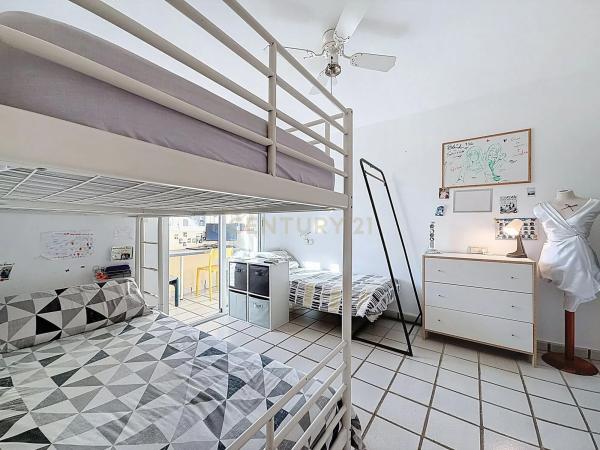 Chalet adosado en avenida del Cabo, 7