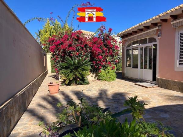 Casa independiente en calle Catalejo